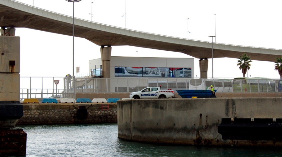 El preaviso de huelga presentado por los amarradores de Mooring es de car&aacute;cter indefinido a partir del 19 de octubre. Foto A.Tejera.