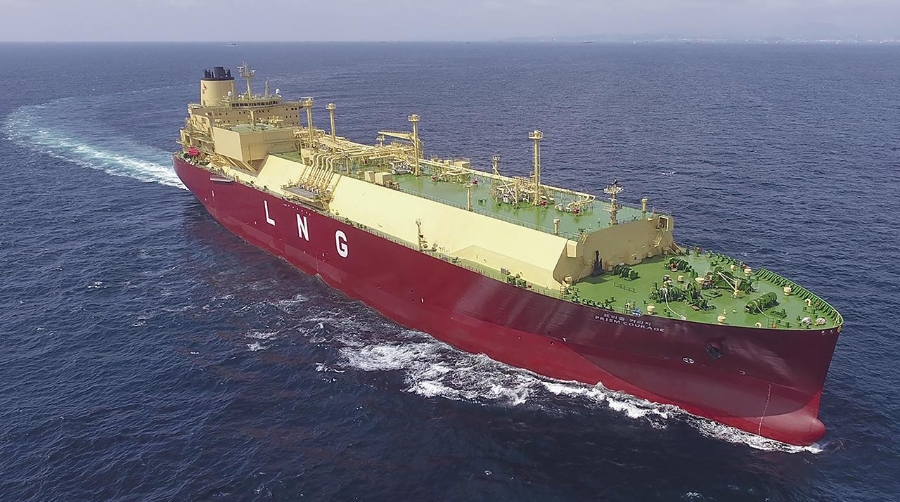 La tecnología de combustible dual GNL ha vuelto a dominar, representando el 70% del tonelaje con combustibles alternativos ordenado.