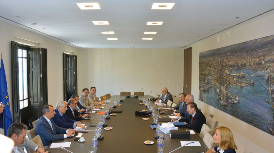 Valenciaport supera la barrera de los dos millones de TEUs movidos hasta mayo