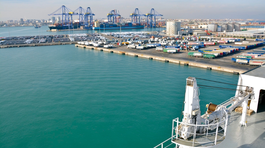 Valenciaport super&oacute; los 5,4 millones de TEUs en 2020