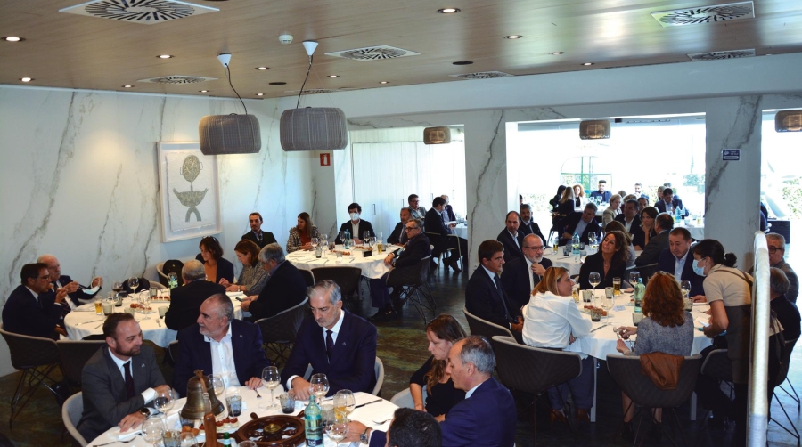 Adela Cortina: “A una empresa que no sea ética se le van a cerrar puertas”