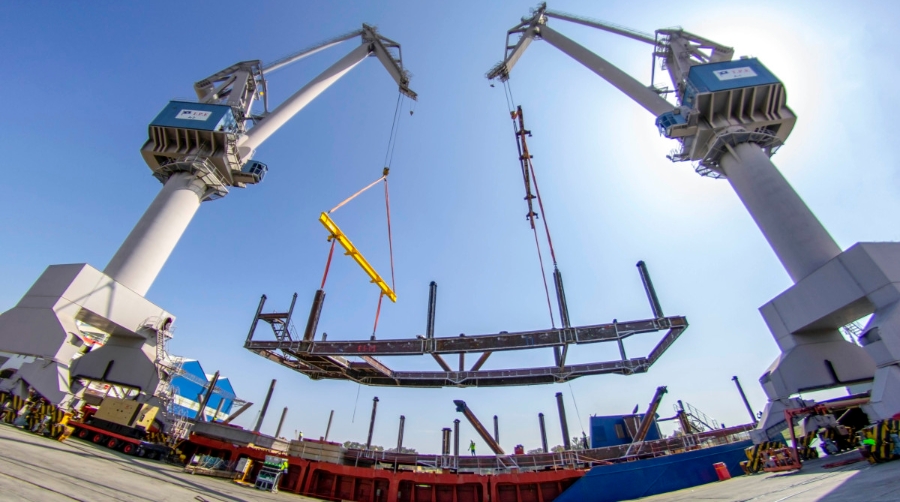 Sevitrade coordina la estiba de seis grandes estructuras met&aacute;licas de 300 toneladas