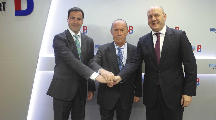 El Puerto de Bilbao e Interbiak fomentan el uso de la Supersur por los veh&iacute;culos pesados