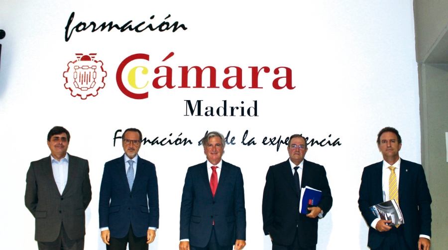 Barajas se enfrenta al reto de la saturaci&oacute;n de sus infraestructuras una vez supere la pandemia