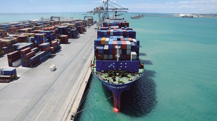 El movimiento de mercancía general en el Puerto de Castellón durante los dos primeros meses del año creció un 21,7%.