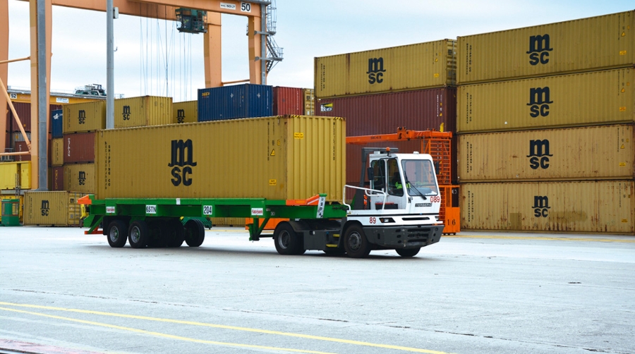 La estiba acusa a las empresas de romper el acuerdo para iniciar la formaci&oacute;n del Navis N4