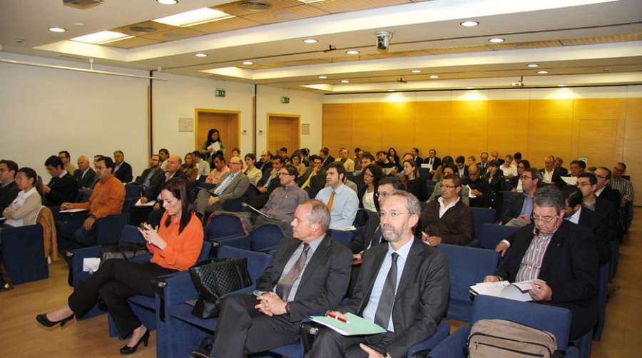 TIBA recomienda &quot;organizar bien la documentaci&oacute;n para evitar sobrecostes de exportaci&oacute;n a Argelia&quot;
