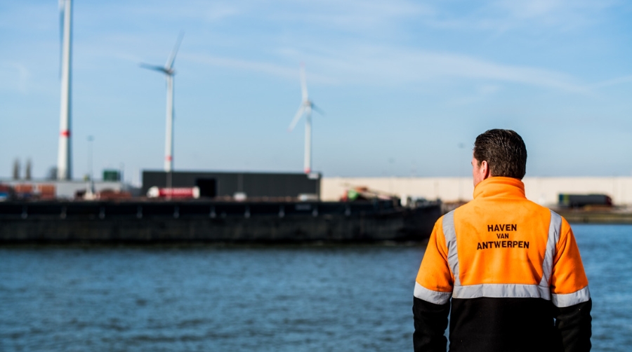 Amberes bate su r&eacute;cord de tr&aacute;fico por s&eacute;ptimo a&ntilde;o consecutivo con 238 millones de toneladas