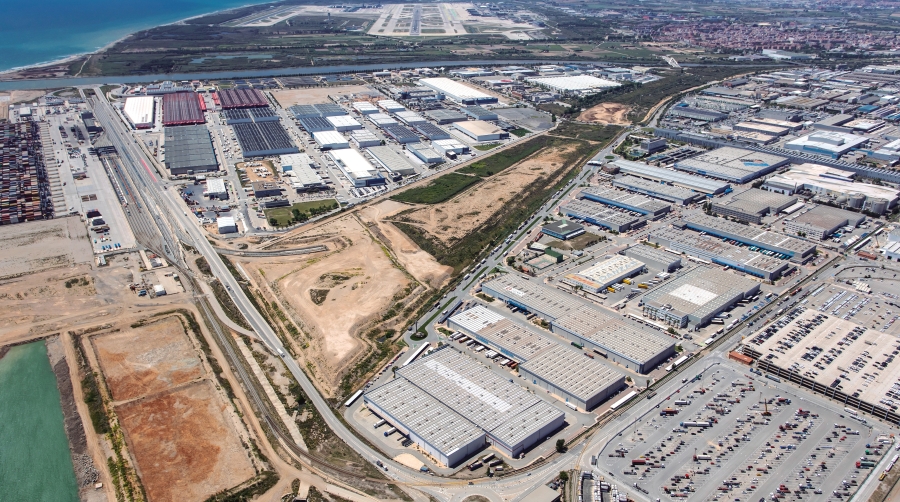 Port de Barcelona formaliza la licitación del nuevo acceso ferroviario en Nou Llobregat