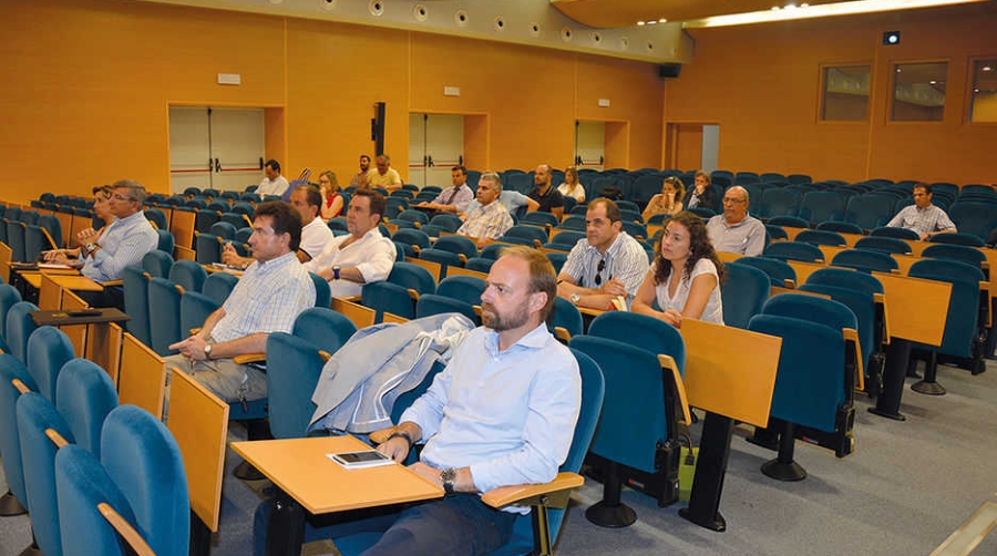 El Plan de Autoprotecci&oacute;n del Puerto de Valencia, presentado