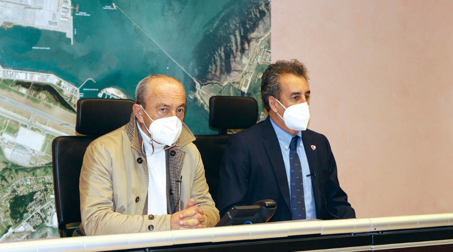 El Puerto de Santander y la Consejer&iacute;a de Industria expresan su af&aacute;n de colaboraci&oacute;n