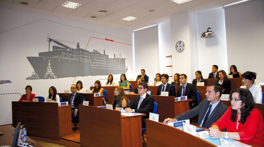 Arranca la edici&oacute;n XXII del M&aacute;ster en Gesti&oacute;n Portuaria y Transporte Intermodal de la APV