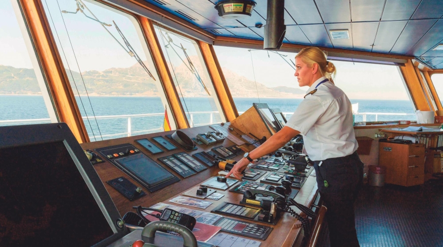 Estrategia Marítima: España busca su lugar en el mar