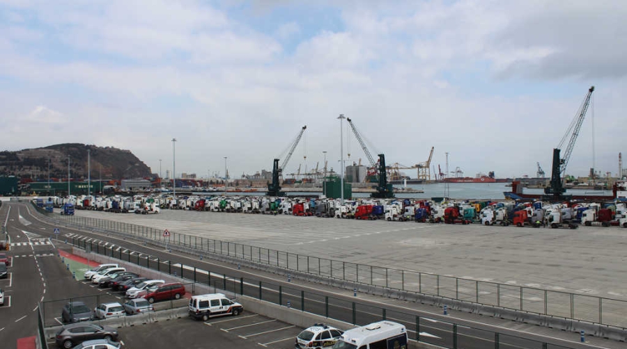 Sintraport moviliza a m&aacute;s de 600 ch&oacute;feres y espera una reacci&oacute;n de la comunidad portuaria