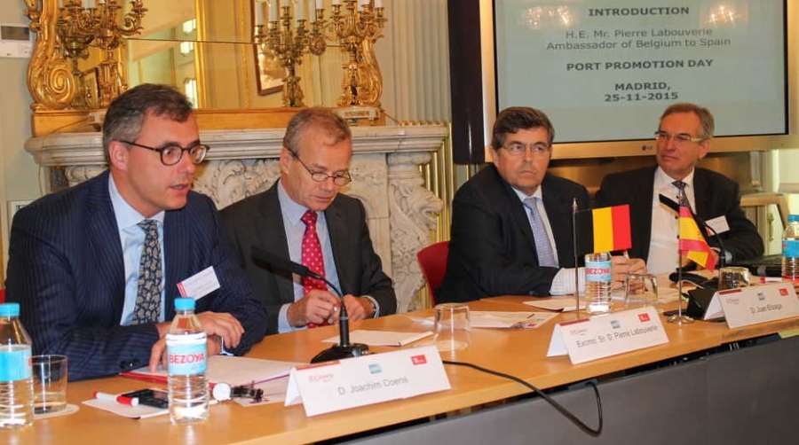 Zeebrugge presenta en Madrid su vocaci&oacute;n de plataforma de acceso al norte de Europa