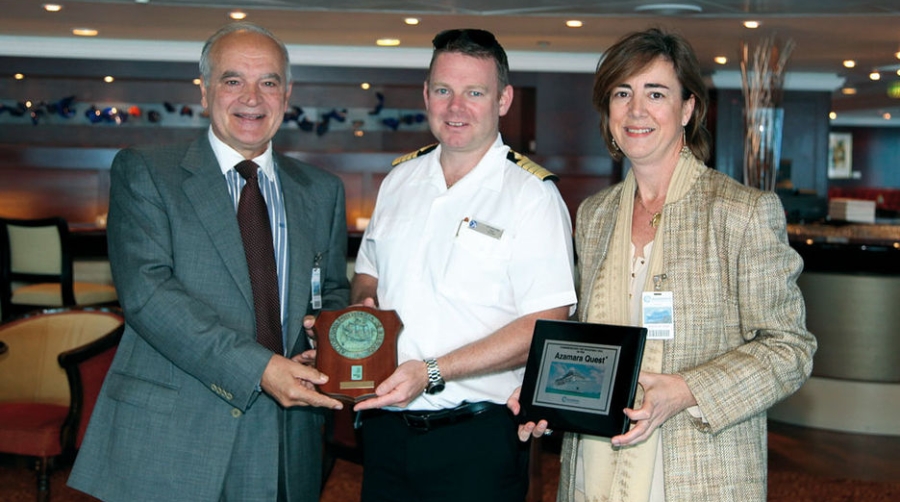 El "Azamara Quest" escala en el Puerto de Bilbao