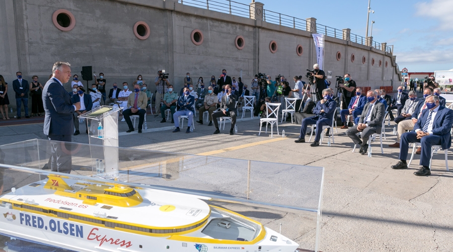 Fred. Olsen Express incorpora el trimar&aacute;n m&aacute;s moderno y r&aacute;pido del mundo a la ruta entre Tenerife y Gran Canaria
