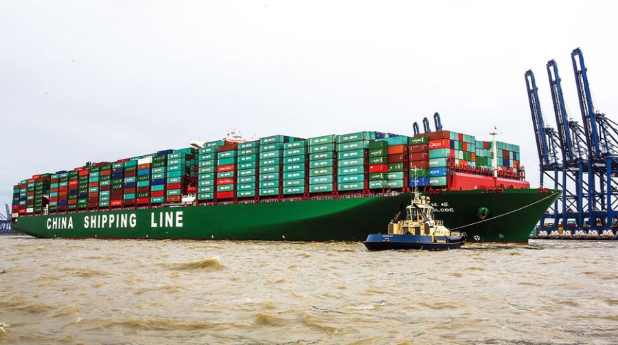 El 19.000 TEUs &quot;CSCL Globe&quot; se estrena en Europa