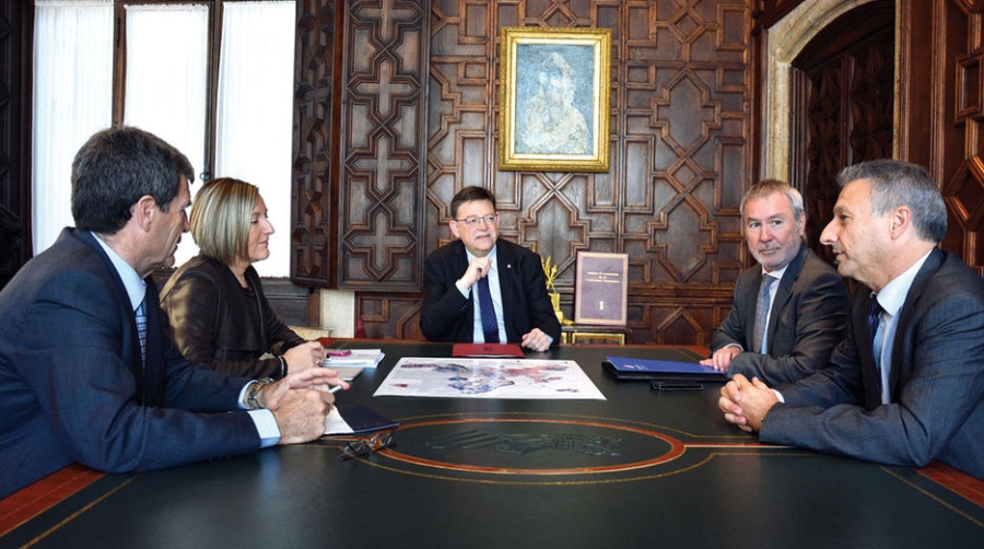 Los puertos valencianos se al&iacute;an para mejorar la competitividad de la Comunitat