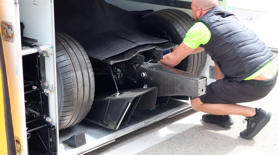 En el “unboxing” de la Formula E