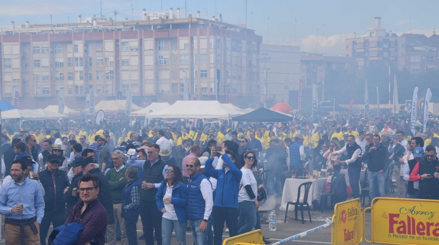 El sector log&iacute;stico sella una edici&oacute;n de r&eacute;cord del Concurso Mundial de Paellas