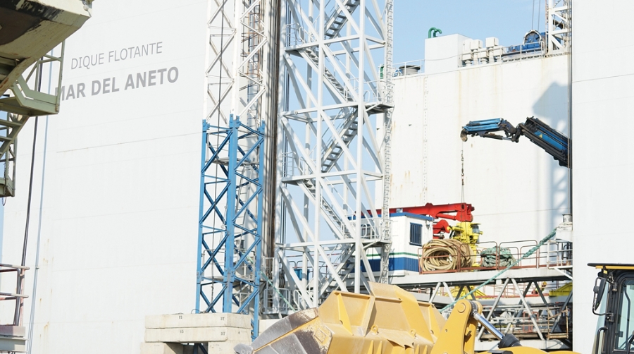 Terminado el primer caj&oacute;n para el nuevo muelle del Port de Tarragona