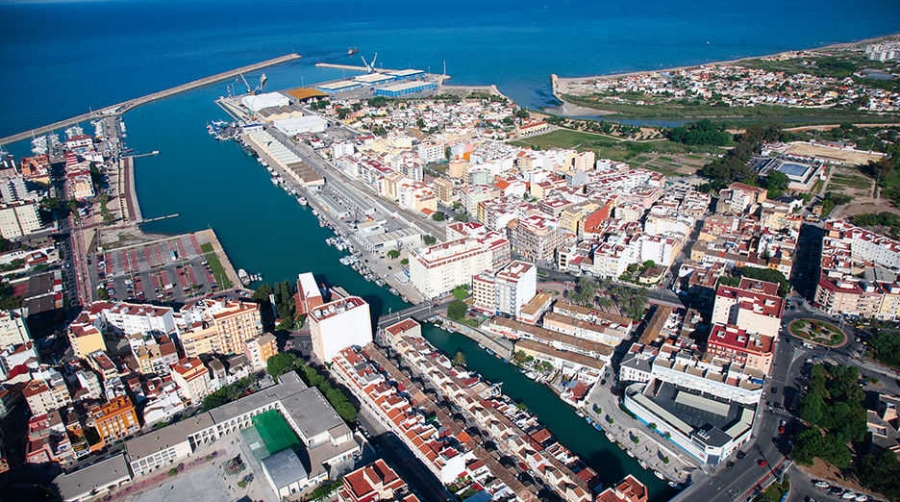 La APV y la ciudad de Gandia analizan las posibilidades de crecimiento del Puerto