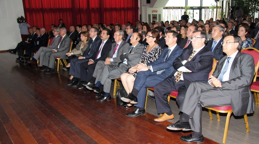 La intermodalidad y la diversificaci&oacute;n, claves del futuro de PortCastell&oacute;