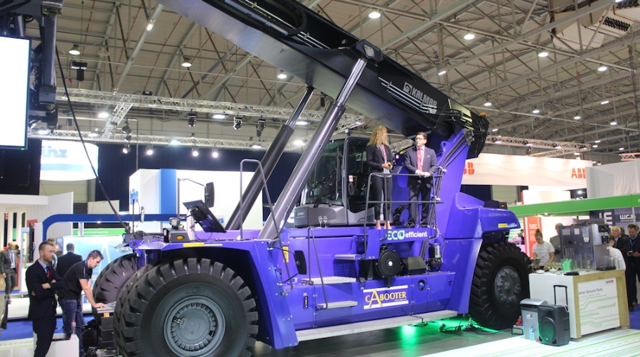 Entre las empresas que forman parte de la corporaci&oacute;n Cargotec se encuentra Kalmar, uno de los l&iacute;deres de la industria de manipulaci&oacute;n de cargas junto a Konecranes.
