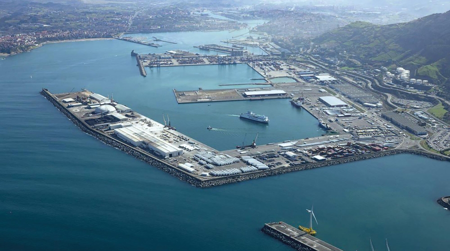Bilbao acelera su transición hacia un puerto más sostenible, mejor conectado y eficiente