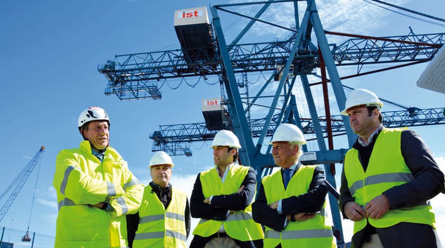 Intersagunto Terminales quiere comenzar a operar con sus nuevas gr&uacute;as en abril