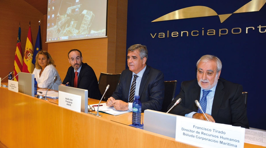 J. Nieto:&nbsp;&quot;Puertos como el de Valencia no se entienden sin el trabajo de personas como Roca Monz&oacute;&quot;