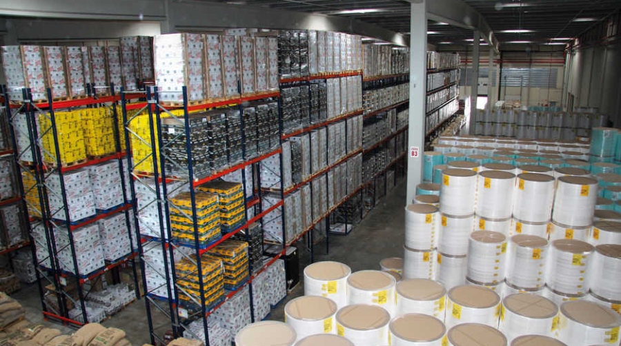 Docks ampl&iacute;a su capacidad de almacenaje en Riba-roja hasta los 14.000 hueco-pal&eacute;s