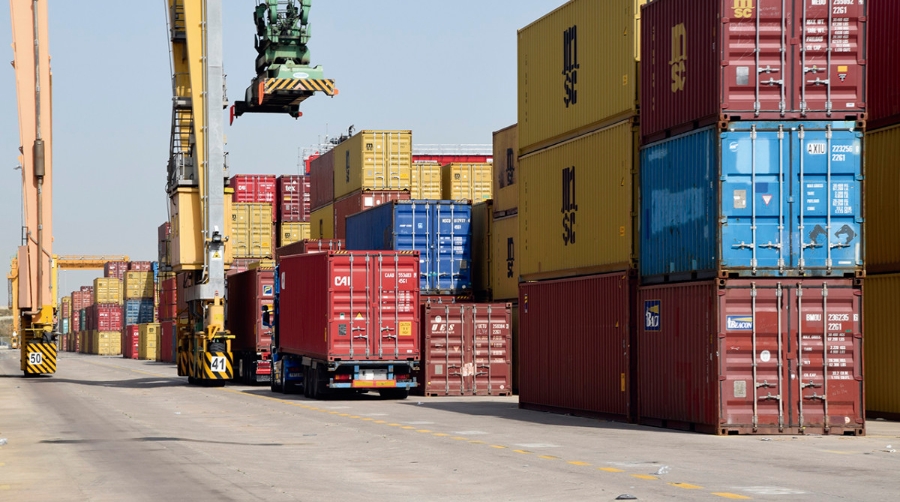 Los puertos de Valenciaport mueven 71 millones de toneladas hasta octubre