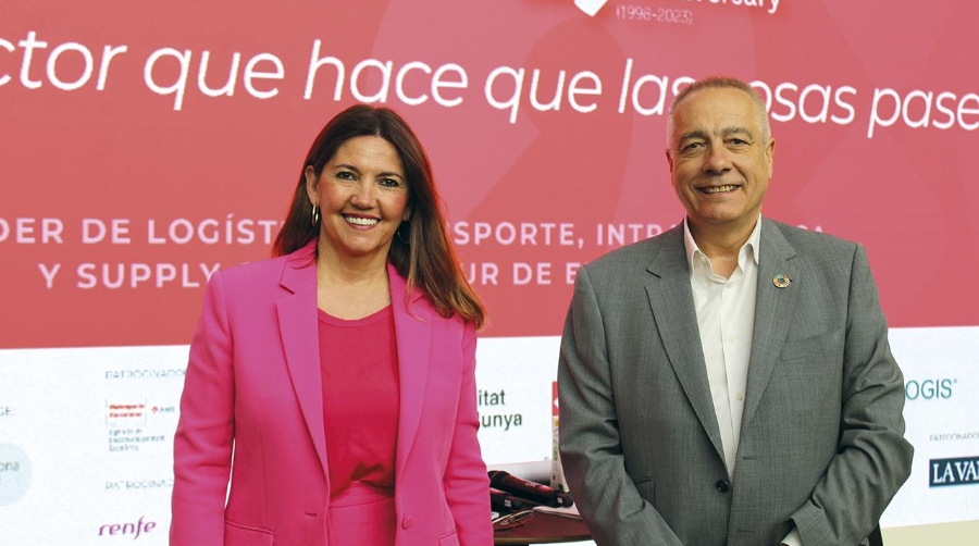 Blanca Sorigué, directora general y Pere Navarro, enviado especial del Estado para el CZFB. Foto: J.P.