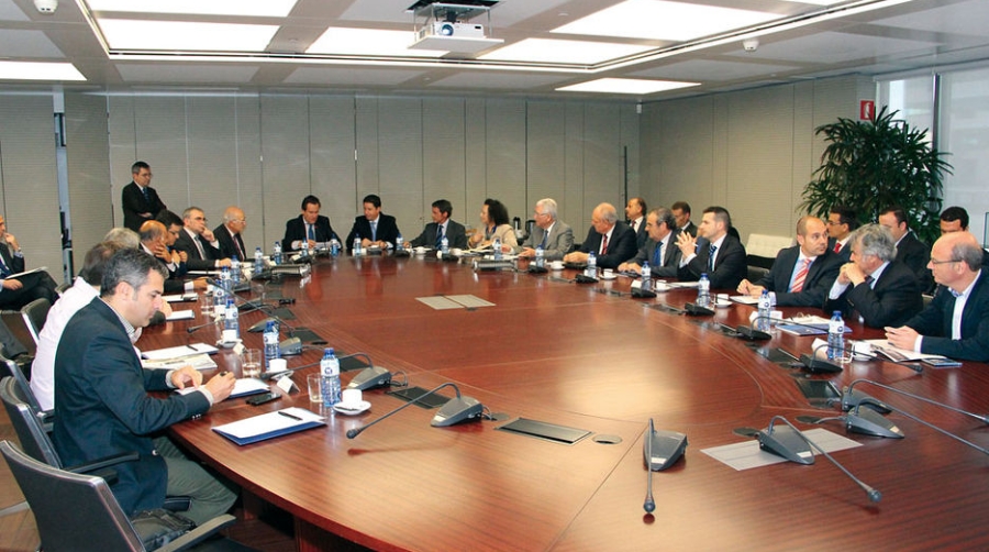 El Consejero de Obras P&uacute;blicas de Murcia se entrevista con el presidente del Puerto de Barcelona