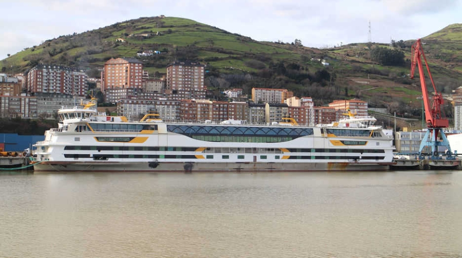 &quot;Primera escala&quot; en el puerto de Bilbao del &quot;Texelstroom&quot;, el nuevo ferry de la holandesa TESO que construye LaNaval