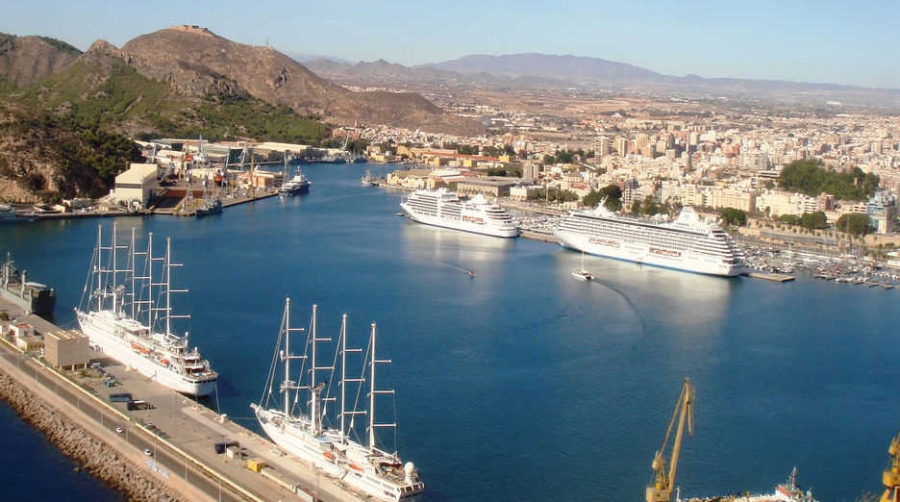 Cartagena recibe por primera vez en su historia cuatro cruceros en un d&iacute;a
