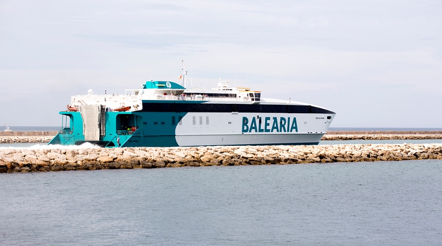 Bale&agrave;ria ofrece hasta seis salidas diarias entre la Comunitat Valenciana y las Baleares