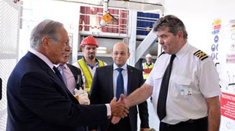 Jacques R. Saad&eacute; visita el &quot;CMA CGM Columba&quot; en Beirut