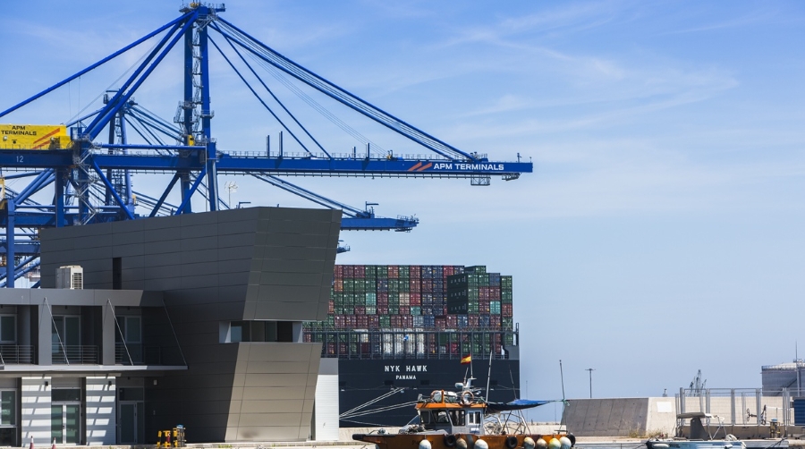 Valenciaport pierde tránsito, pero gana importación