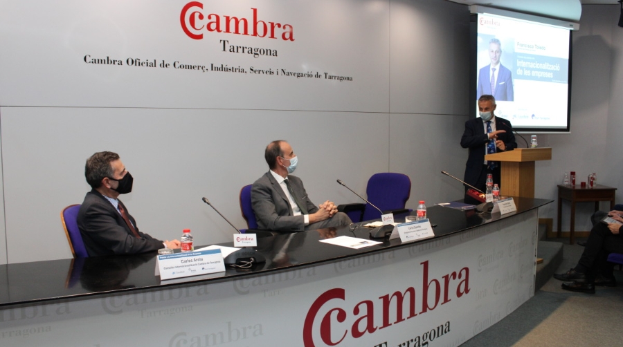 "Queremos puertos a&uacute;n m&aacute;s eficientes y m&aacute;s conectados"