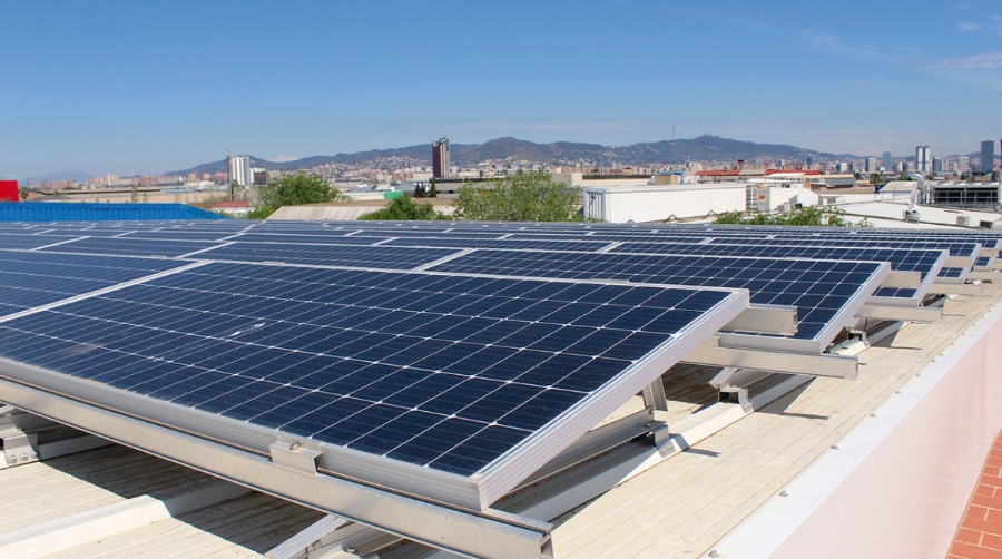 Frimercat refuerza su estrategia sostenible con la instalaci&oacute;n de placas fotovoltaicas