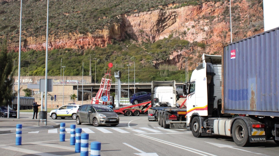 El sector del amarre de Barcelona apura sus opciones de acuerdo tras tres jornadas de huelga