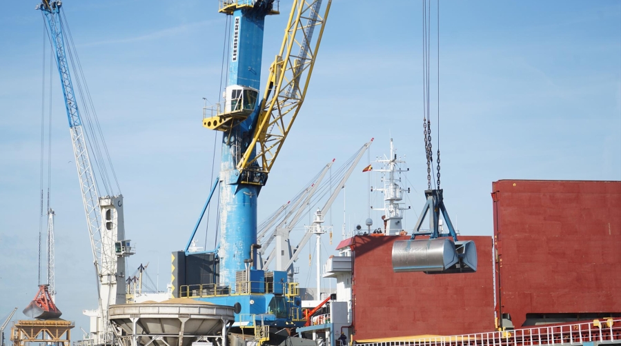 Los tráficos de Port Tarragona crecen en agosto