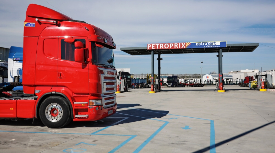 Cimalsa apuesta por la energ&iacute;a fotovoltaica en el Truck Port de Barcelona