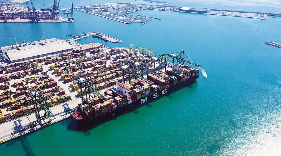 <b>El transporte marítimo continúa sumido en la incertidumbre ante la situación geopolítica y la guerra comercial</b>