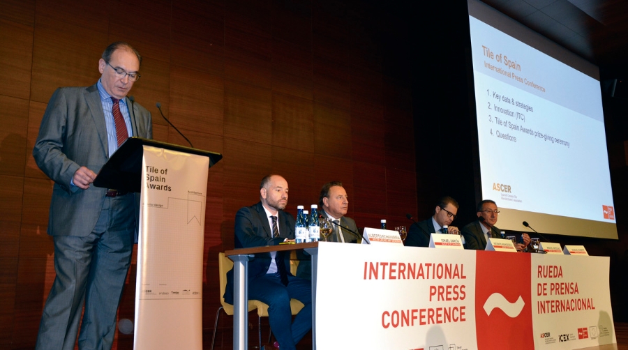 ASCER reclama el Acceso Norte al Puerto de Valencia para mantener la competitividad de la industria cer&aacute;mica