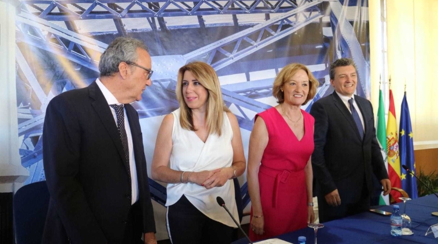 Almer&iacute;a muestra su reconocimiento a Grupo Cosentino por su apoyo a las dos nuevas l&iacute;neas regulares de Maersk y MSC