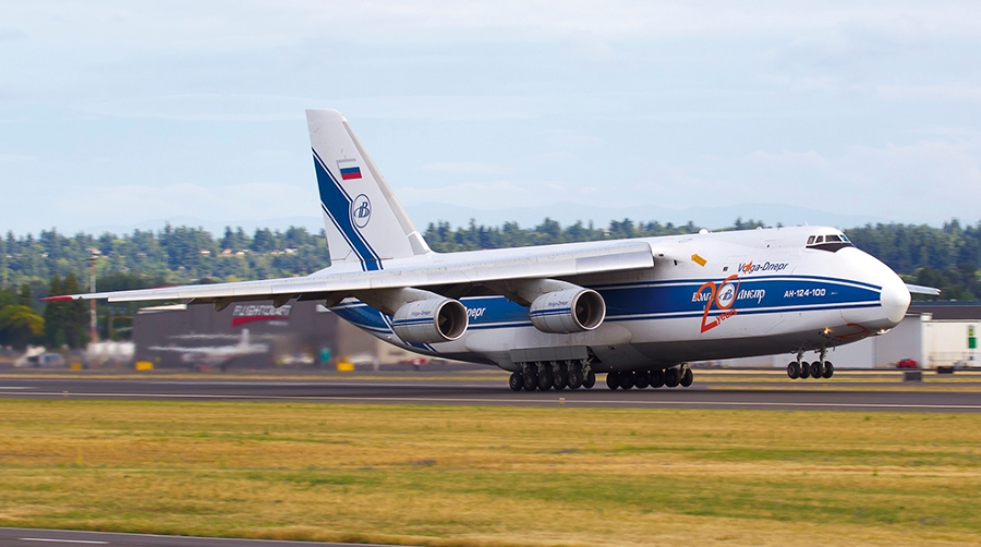 La alta demanda multiplica la volatilidad de los vuelos cargueros de import desde China